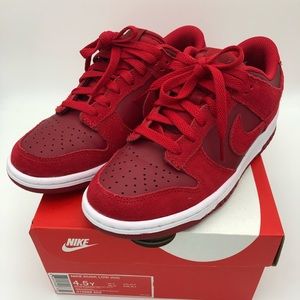 Nike Dunk Low (GS) Sneakers Red Nike SB